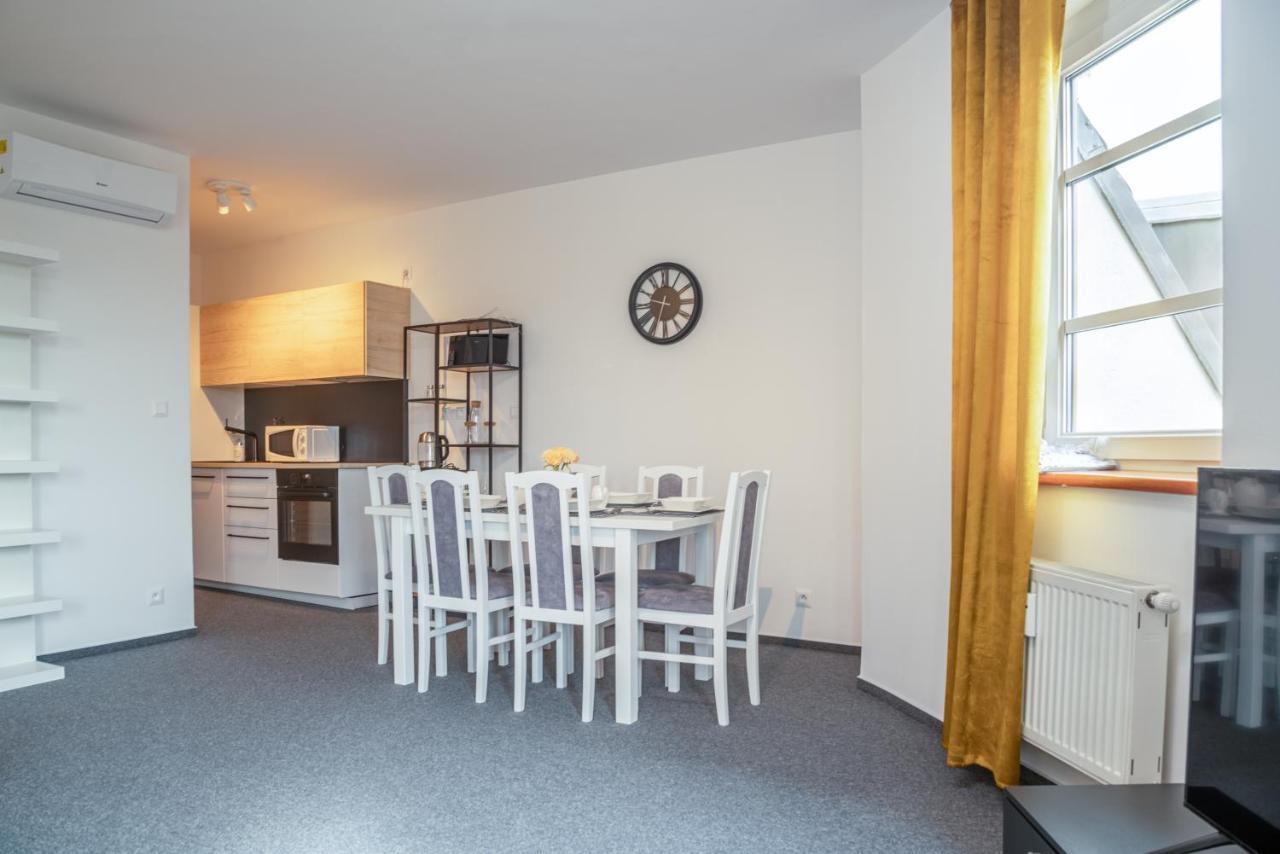 Bešeňová Apartman Amore מראה חיצוני תמונה
